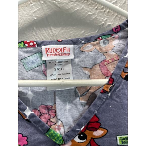 Rudolph Reindeer Christmas Scrub Top Women’s Shirt Small Work Holiday Uniform - Picture 2 of 4